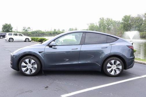 2023 Tesla Model Y Performance Dual Motor All-Wheel Drive