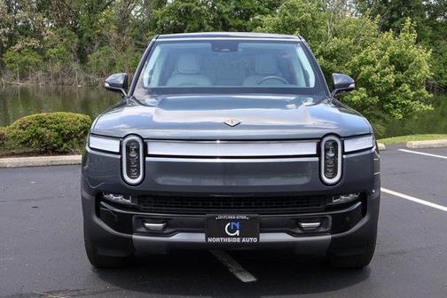 2023 Rivian R1S Adventure
