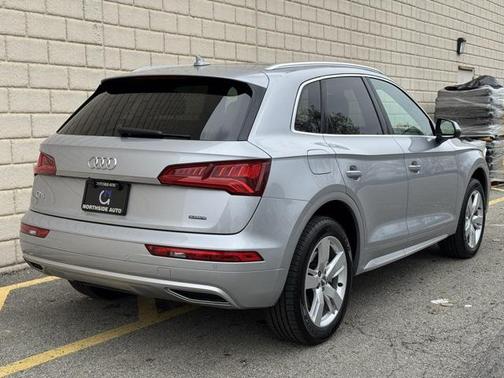 2019 Audi Q5 2.0T Premium Plus