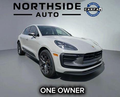 Chalk 2023 Porsche Macan T