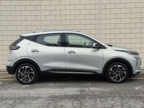 2022 Chevrolet Bolt EUV FWD Premier