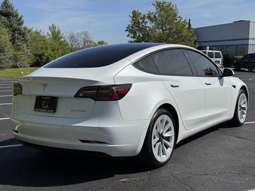 2022 Tesla Model 3 Long Range
