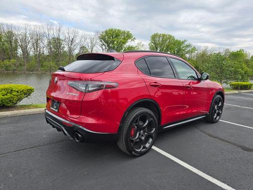 Alfa Rosso 2024 Alfa Romeo Stelvio Veloce AWD