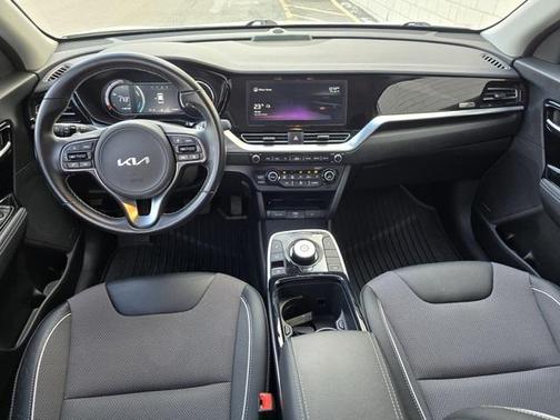 2022 Kia Niro EV EX