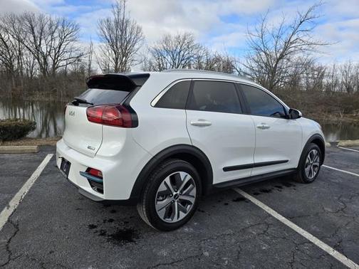 2022 Kia Niro EV EX