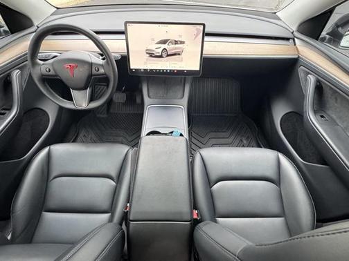 2023 Tesla Model Y Long Range Dual Motor All-Wheel Drive