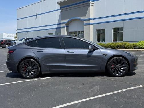 2023 Tesla Model 3 Performance