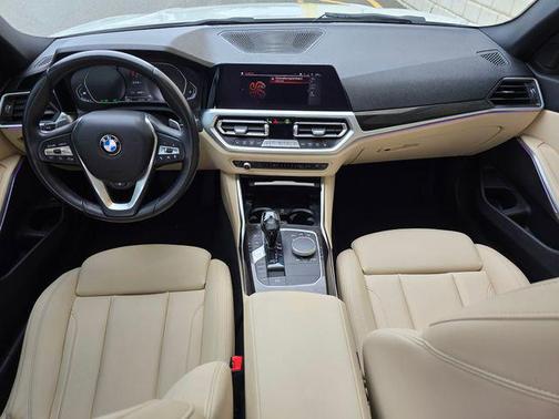 2021 BMW 330 xDrive