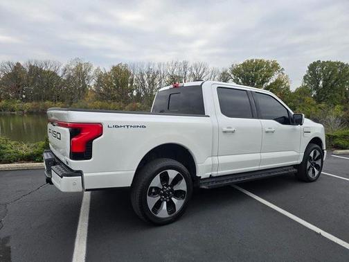 2023 Ford F-150 Lightning Platinum