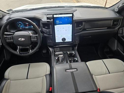 2023 Ford F-150 Lightning Platinum