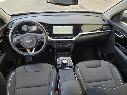 2022 Kia Niro EV EX