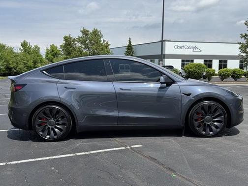 2023 Tesla Model Y Performance Dual Motor All-Wheel Drive