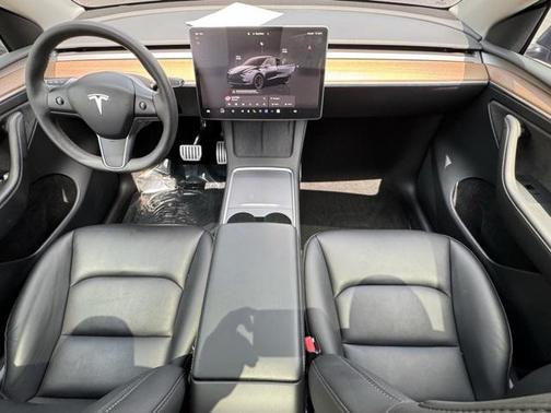 2023 Tesla Model Y Performance Dual Motor All-Wheel Drive
