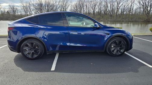 2024 Tesla Model Y Long Range Dual Motor All-Wheel Drive