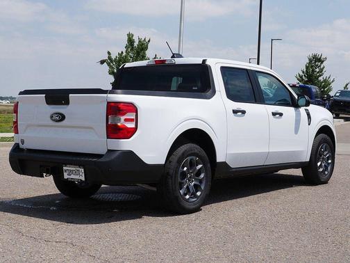 Oxford White 2026 Ford Maverick XLT