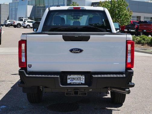 OXFORD WHITE 2026 Ford F-250 XL