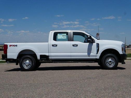 OXFORD WHITE 2026 Ford F-250 XL