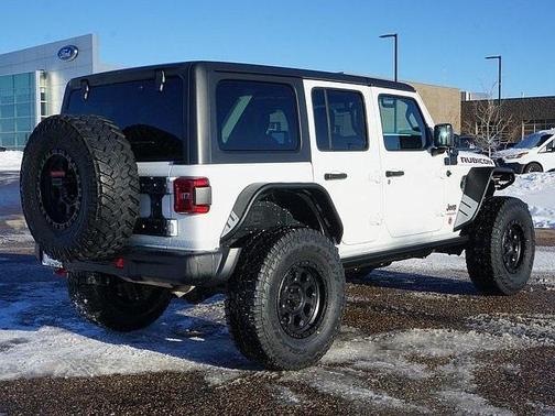 Photo 5 of 60 of 2018 Jeep Wrangler Unlimited Rubicon