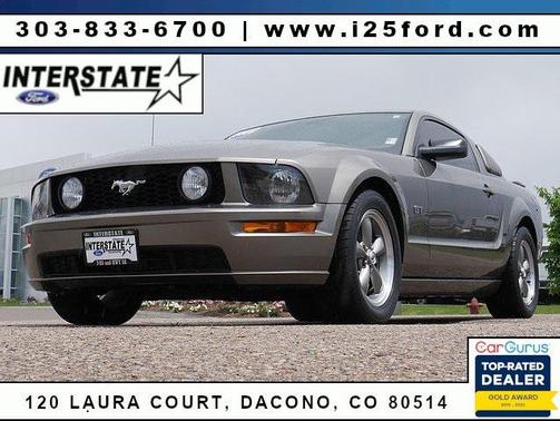 2005 Ford Mustang GT Premium