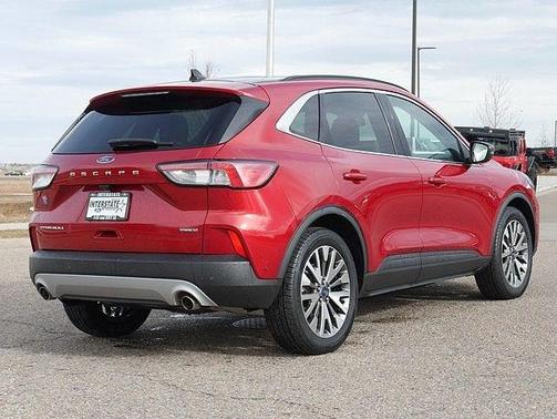 2020 Ford Escape Titanium