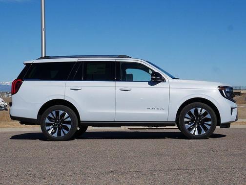 SPACE SILVER METALLIC 2026 Ford Expedition Platinum