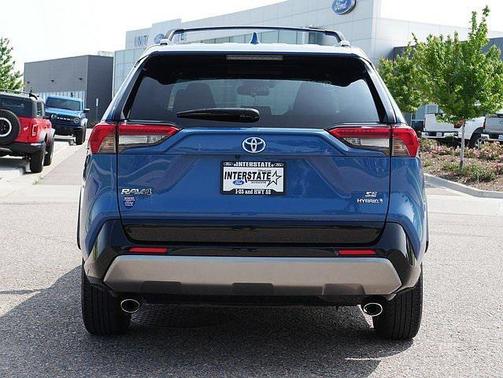 2023 Toyota RAV4 Hybrid SE