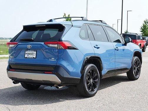 2023 Toyota RAV4 Hybrid SE