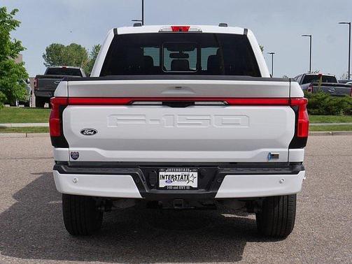 2025 Ford F-150 Lightning LARIAT