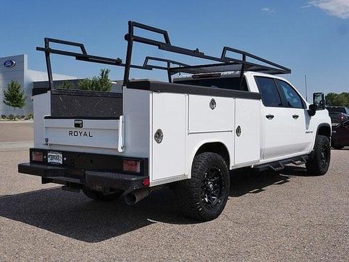 2022 Chevrolet Silverado 3500 WT