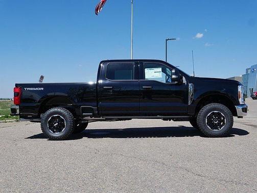 2025 Ford F-350 XLT