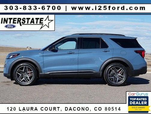 2025 Ford Explorer ST-Line