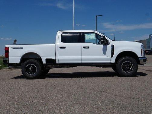 2025 Ford F-350 XLT