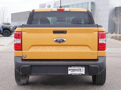 CYBER ORANGE METALLIC TC 2023 Ford Maverick XLT