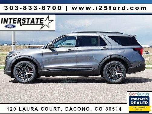 2025 Ford Explorer ST-Line
