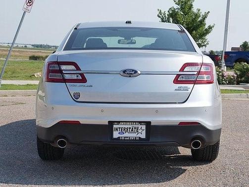 2018 Ford Taurus SEL