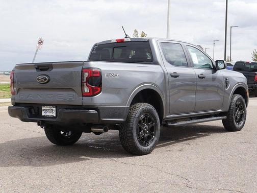 CARBONIZED GRAY METALLIC 2026 Ford Ranger XLT