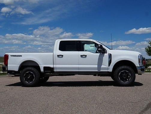 2025 Ford F-350 XLT