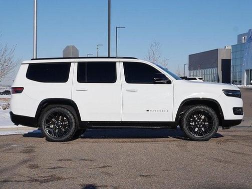 2024 Jeep Wagoneer Series II Carbide 4x4