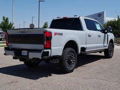 2025 Ford F-250 Platinum