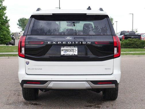 STAR WHITE MET TRI-COAT 2026 Ford Expedition Max Platinum