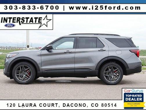 2025 Ford Explorer ST-Line