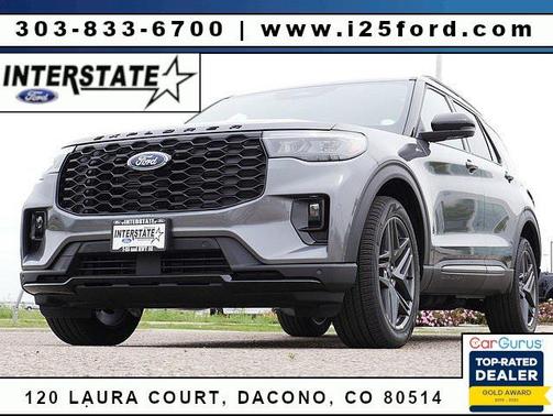 2025 Ford Explorer ST-Line