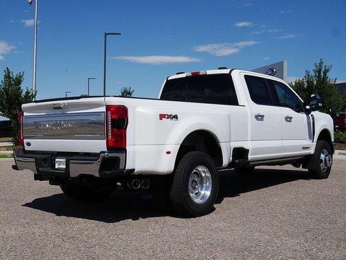 Star White Metallic Tri-Coat 2026 Ford F-350 King Ranch