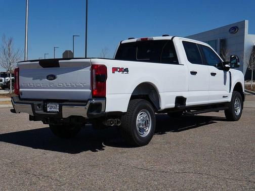 OXFORD WHITE 2026 Ford F-350 XL