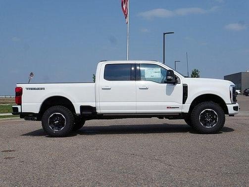 2026 Ford F-250 Platinum