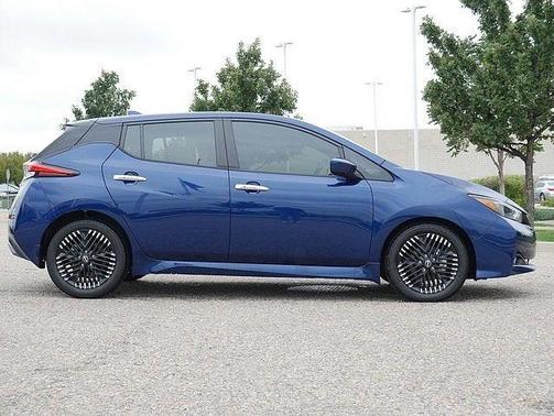 2025 Nissan Leaf S