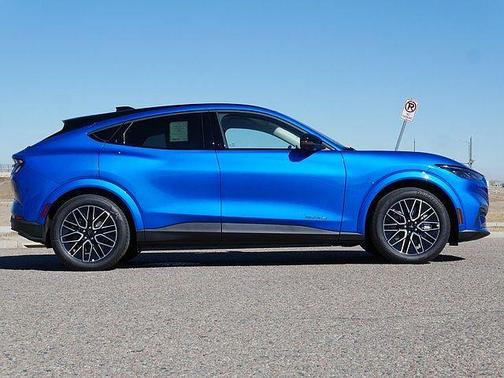 VELOCITY BLUE METALLIC 2026 Ford Mustang Mach-E Premium