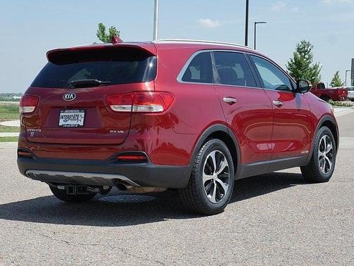 2017 Kia Sorento EX