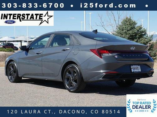 2023 Hyundai ELANTRA SEL