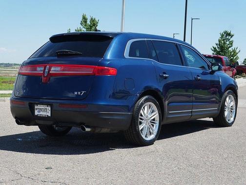 MIDNIGHT SAPPHIRE BLUE MET 2017 Lincoln MKT Elite